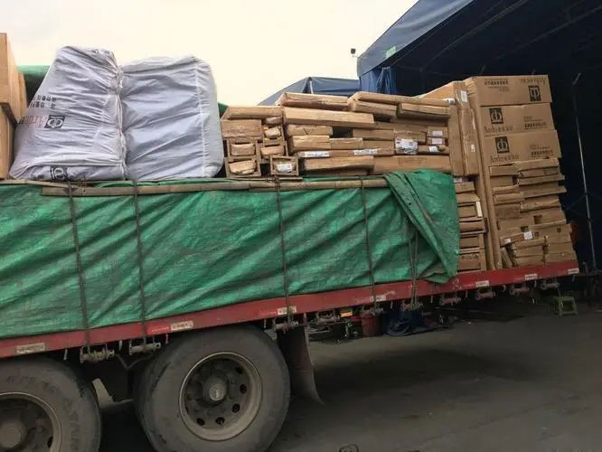 左贡家具托运